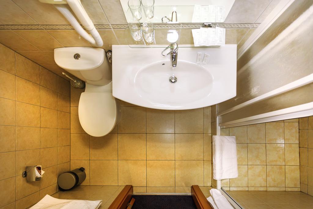 Alka Hotel Паланга Экстерьер фото